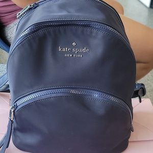 Meet your Posher, Roxana